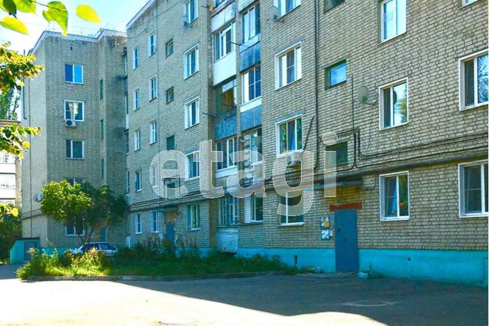 Продаётся 3-комнатная квартира, 60.2 м²