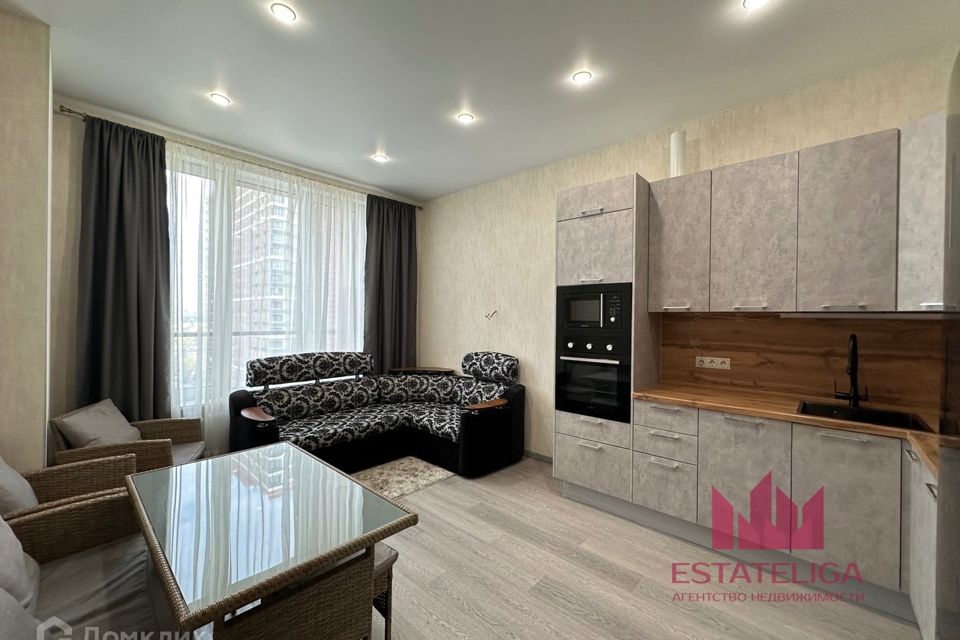 Сдаётся 2-комнатная квартира, 67 м²