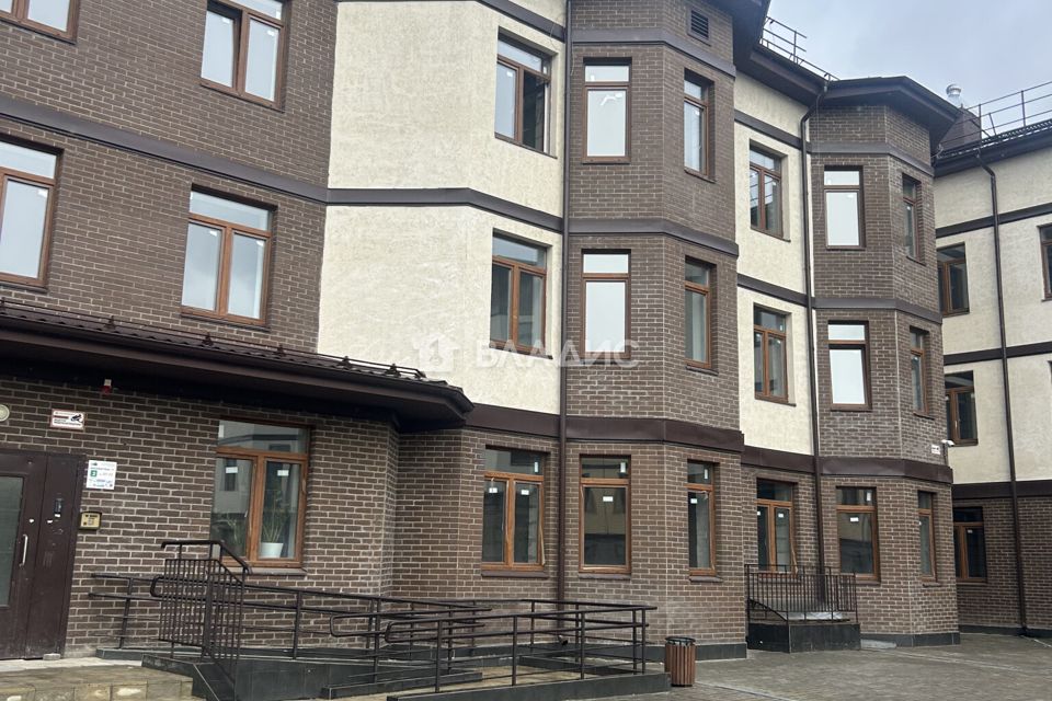 Продаётся 1-комнатная квартира, 37.2 м²