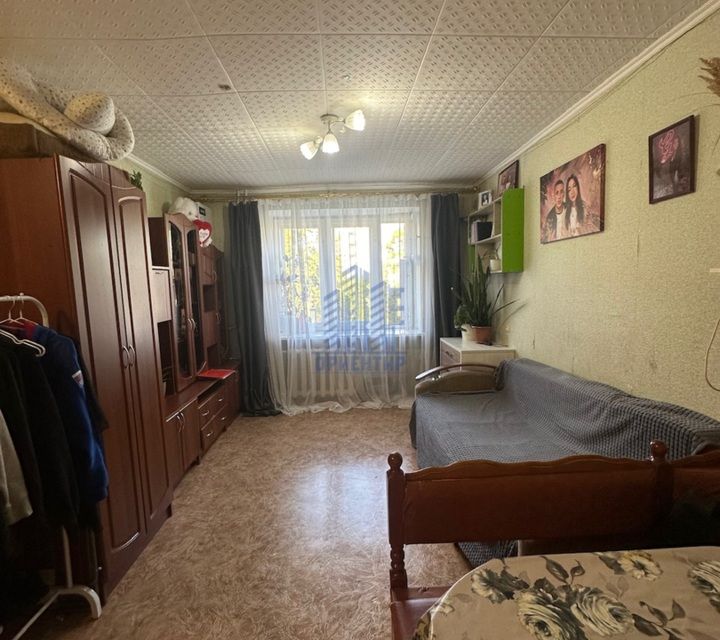 Продаётся комната в 4-комн. квартире, 17.8 м²
