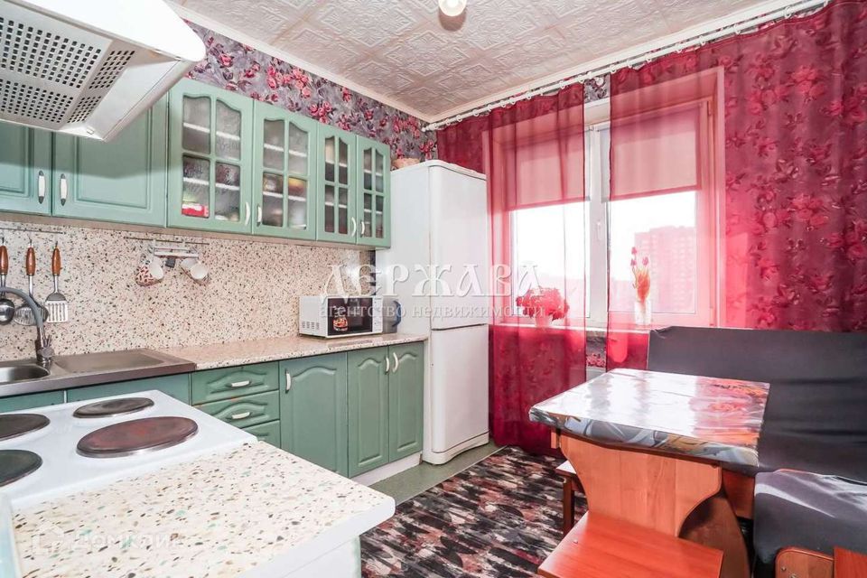 Продаётся 3-комнатная квартира, 63 м²