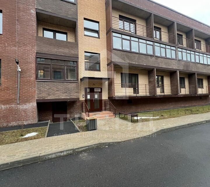 Продаётся 2-комнатная квартира, 61.4 м²