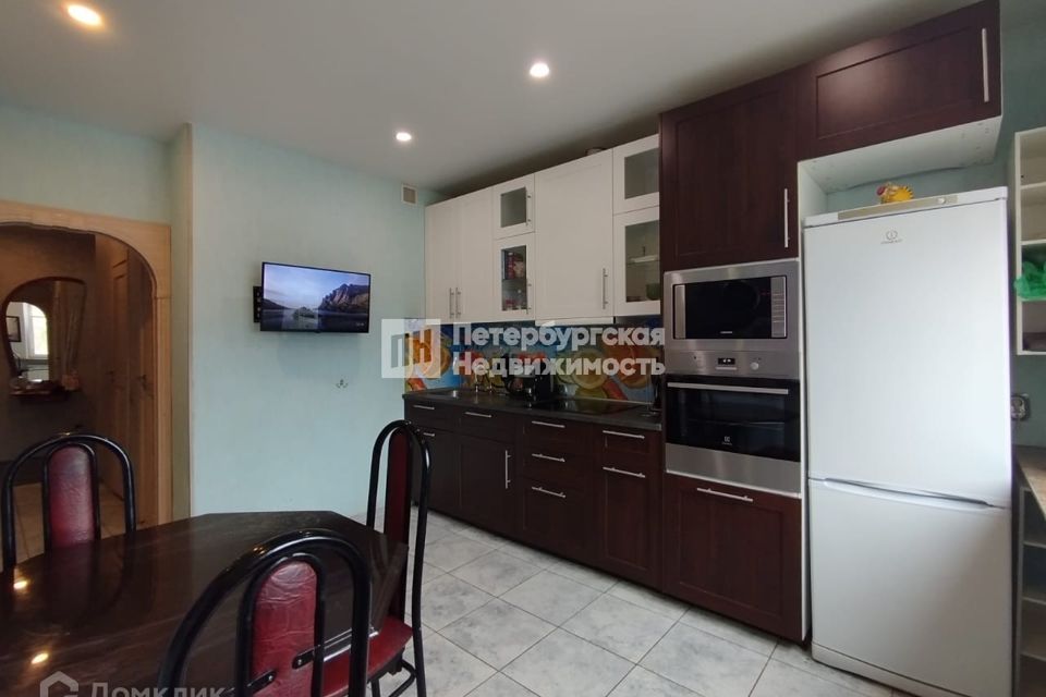 Сдаётся 2-комнатная квартира, 61.1 м²
