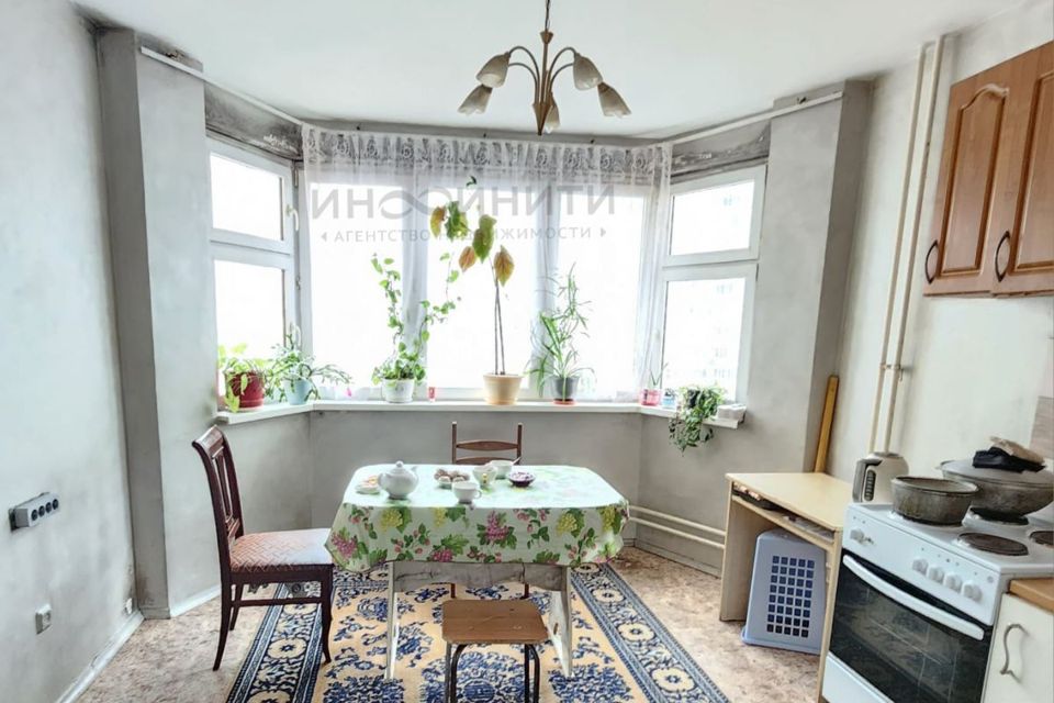 Продаётся 2-комнатная квартира, 58.8 м²