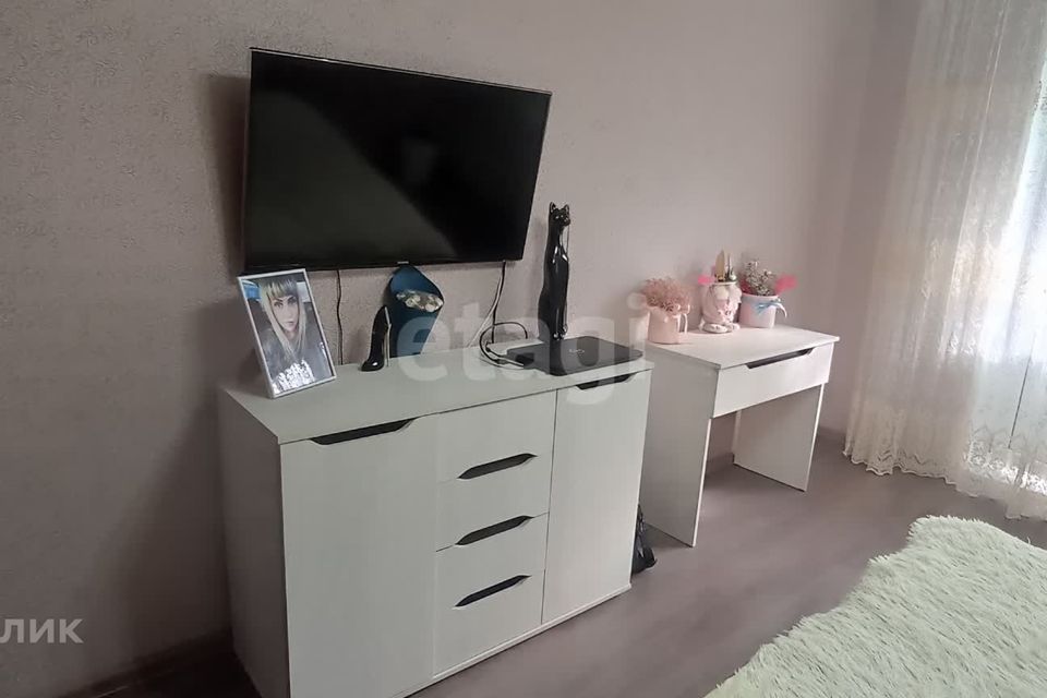 Продаётся 2-комнатная квартира, 56.6 м²