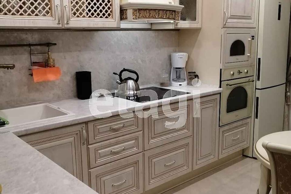 Сдаётся 1-комнатная квартира, 46 м²