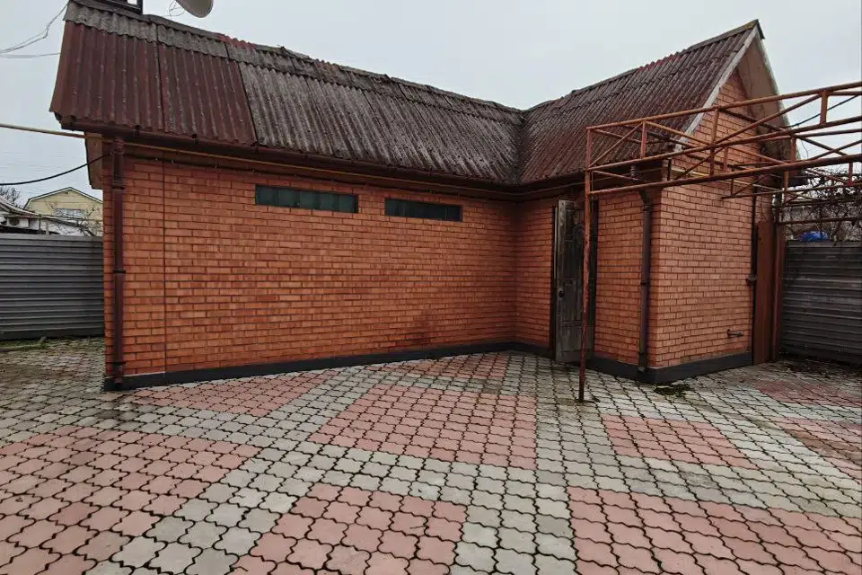 Продаётся 2-этажный дом, 258.1 м²