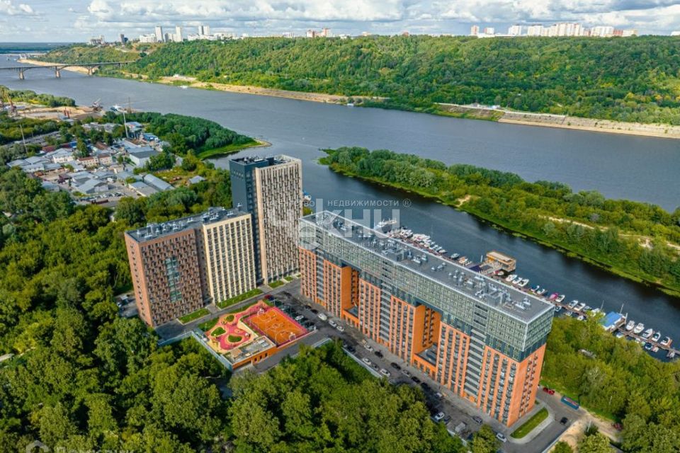 Продаётся 4-комнатная квартира, 311.1 м²