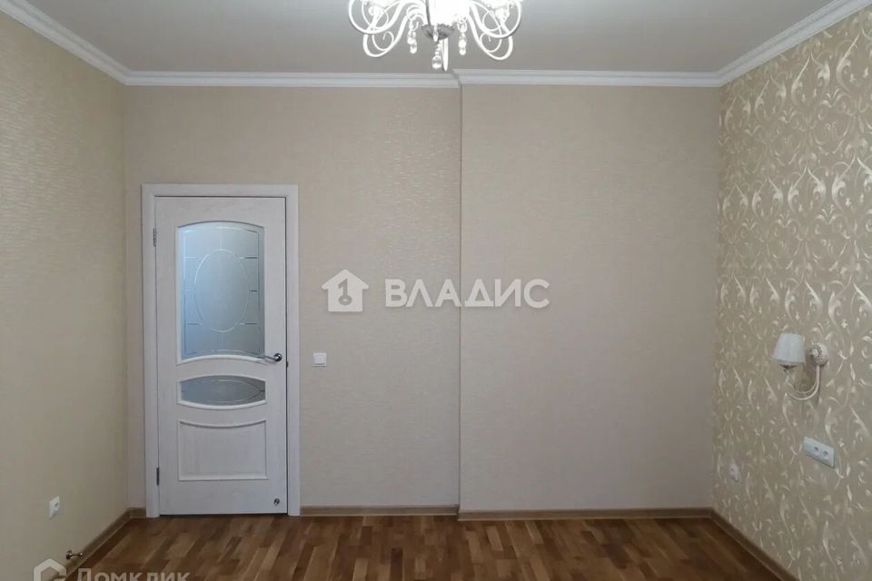 Сдаётся 2-комнатная квартира, 69.8 м²