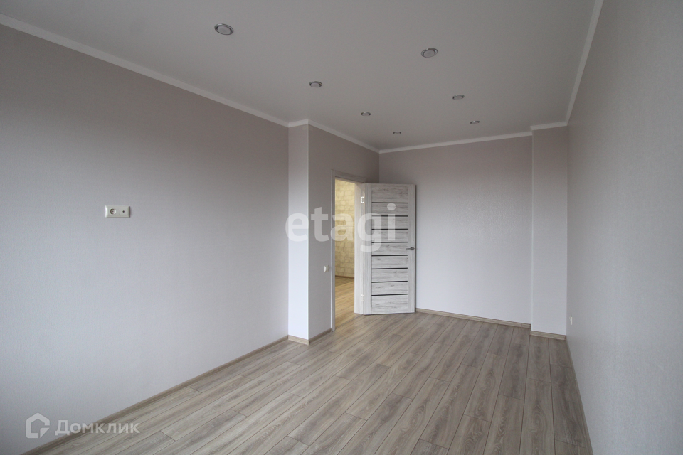 Продаётся 2-комнатная квартира, 61.3 м²