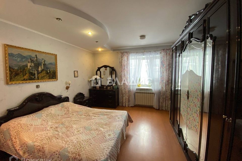 Продаётся 3-комнатная квартира, 115 м²