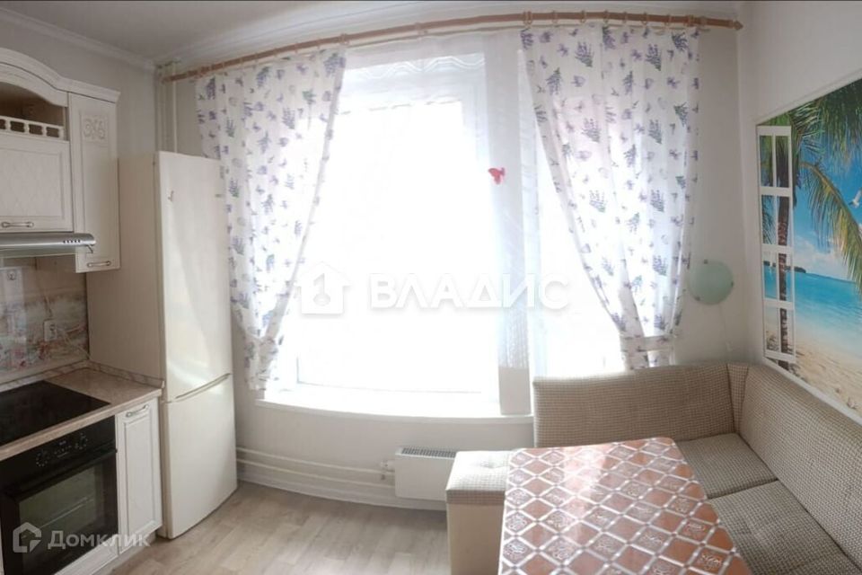 Продаётся 2-комнатная квартира, 69.3 м²
