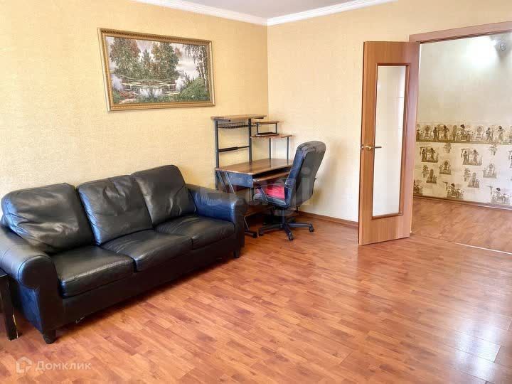 Сдаётся 4-комнатная квартира, 72.2 м²