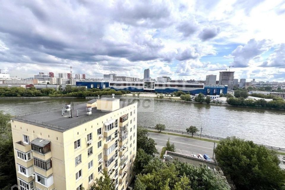 Продаётся 1-комнатная квартира, 35.5 м²