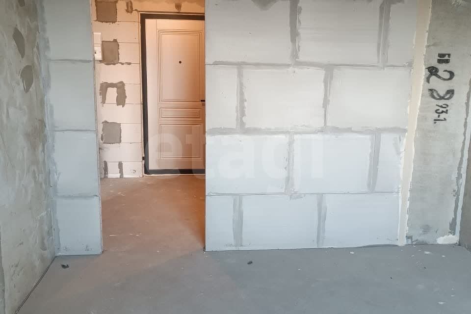 Продаётся 1-комнатная квартира, 43 м²