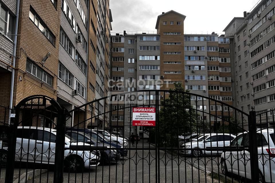 Продаётся 2-комнатная квартира, 64.8 м²