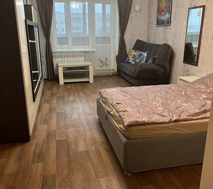 Сдаётся 1-комнатная квартира, 42 м²