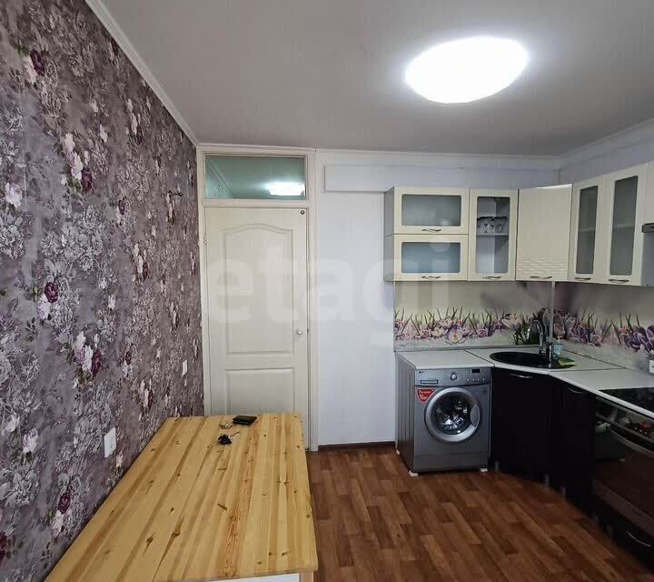 Продаётся 1-комнатная квартира, 47 м²