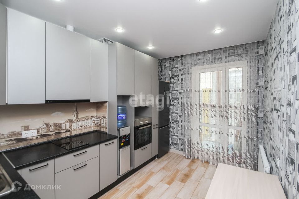 Продаётся 2-комнатная квартира, 63.2 м²
