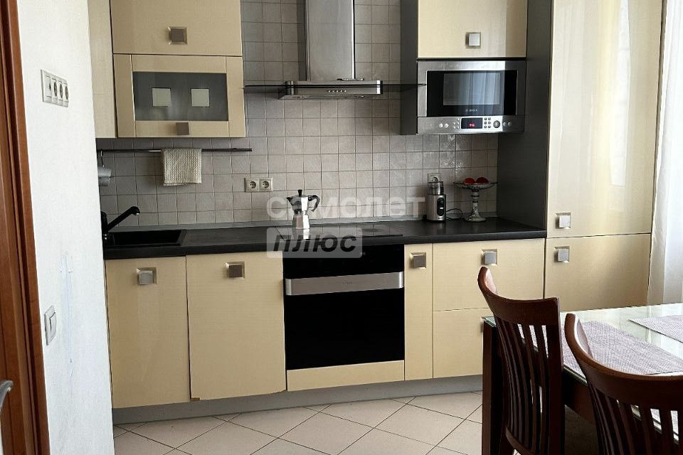 Продаётся 2-комнатная квартира, 54.4 м²