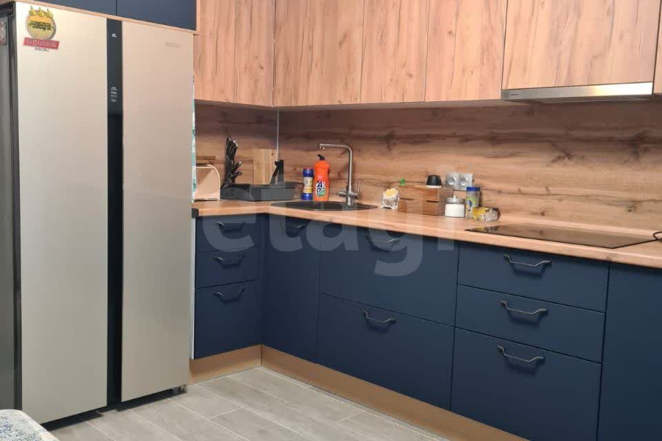 Сдаётся 2-комнатная квартира, 62 м²