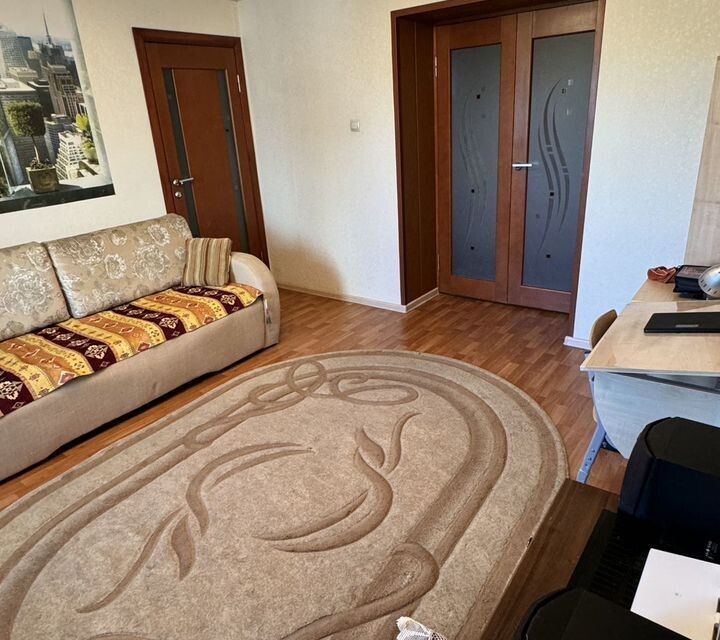Продаётся 3-комнатная квартира, 76.8 м²