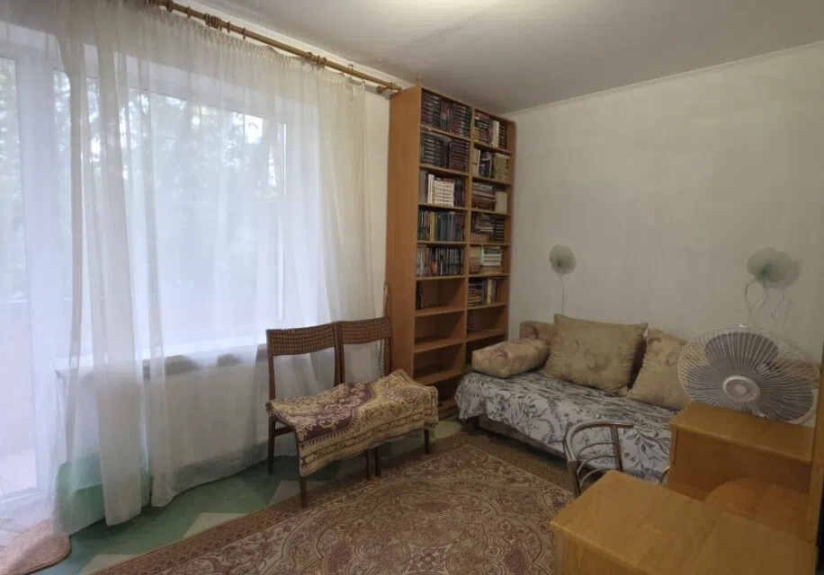 Продаётся 3-комнатная квартира, 52.2 м²