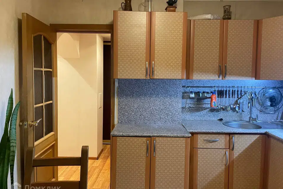 Продаётся 3-комнатная квартира, 56.6 м²