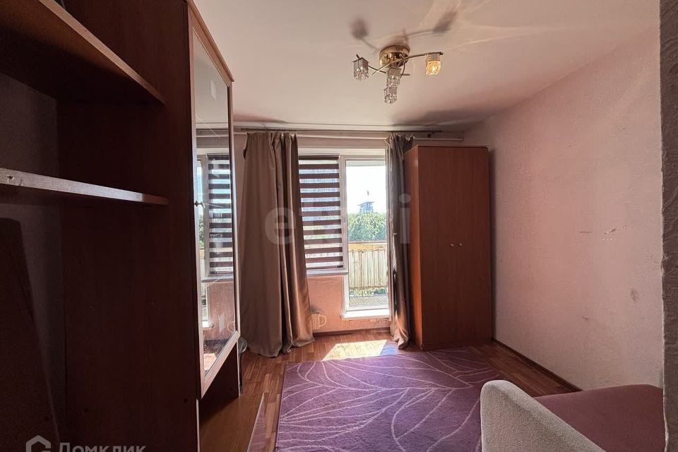 Продаётся комната в 1-комн. квартире, 10.6 м²