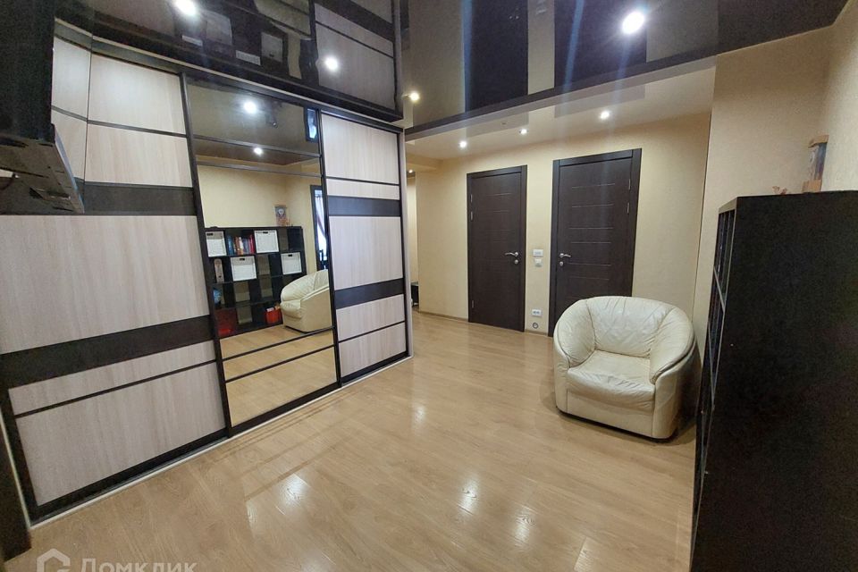 Продаётся 3-комнатная квартира, 81.8 м²