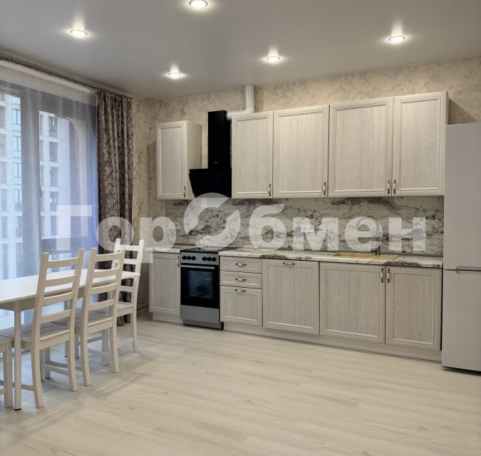 Сдаётся 2-комнатная квартира, 52.3 м²