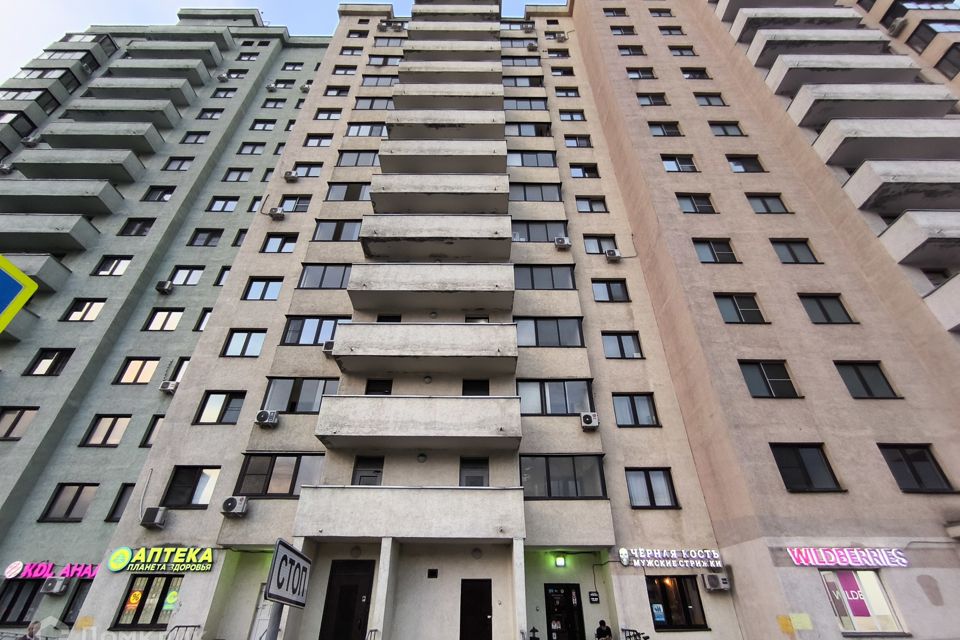 Продаётся 2-комнатная квартира, 61.9 м²