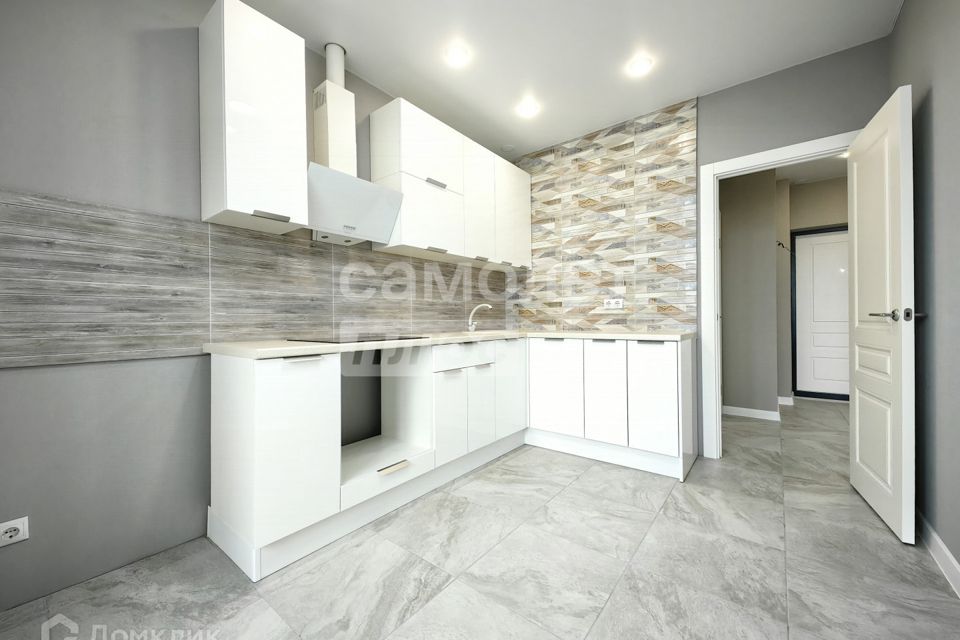 Продаётся 1-комнатная квартира, 44 м²