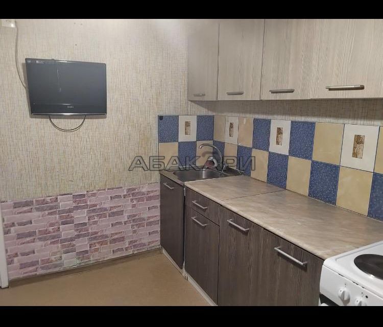 Сдаётся 1-комнатная квартира, 46 м²