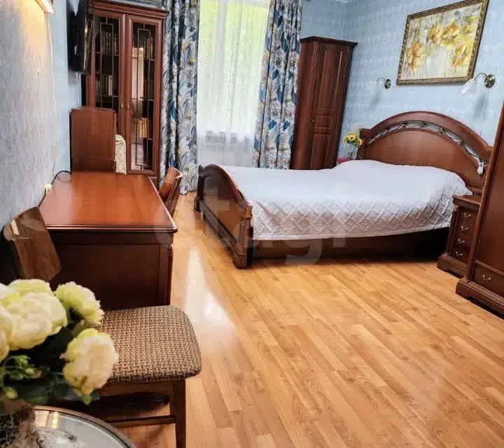 Продаётся 3-комнатная квартира, 77.3 м²