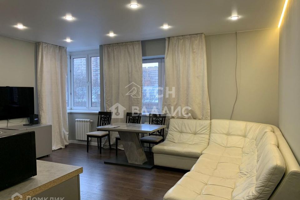 Продаётся 3-комнатная квартира, 82.5 м²