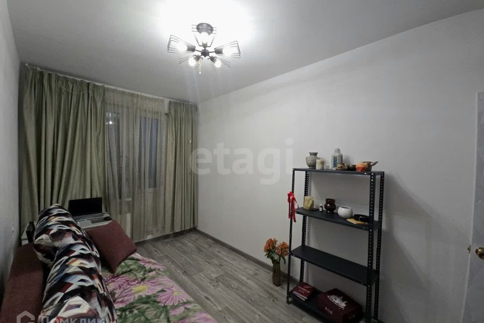 Продаётся 3-комнатная квартира, 62.3 м²