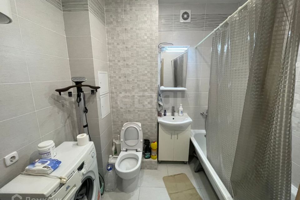 Продаётся 1-комнатная квартира, 38.8 м²