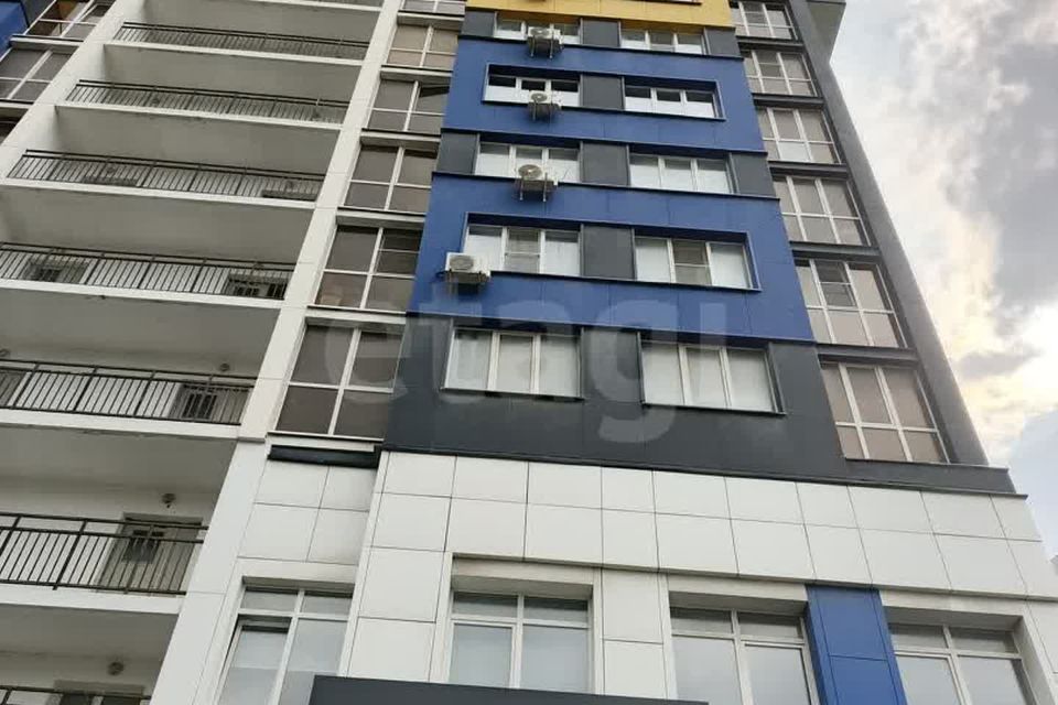 Продаётся 1-комнатная квартира, 41.3 м²