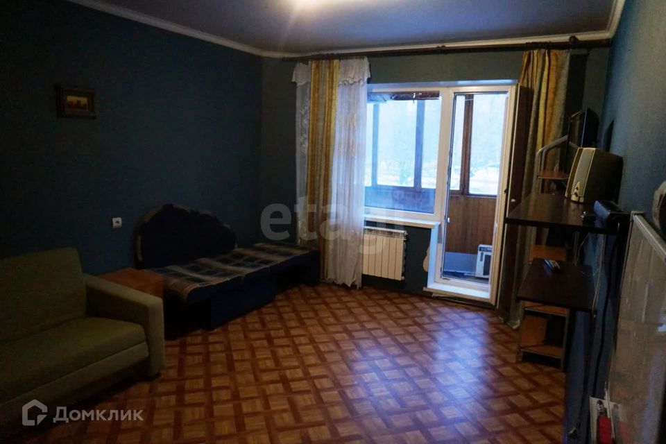 Продаётся 1-комнатная квартира, 37.7 м²
