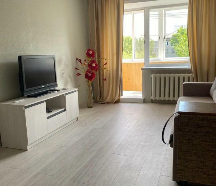 Сдаётся 2-комнатная квартира, 46 м²