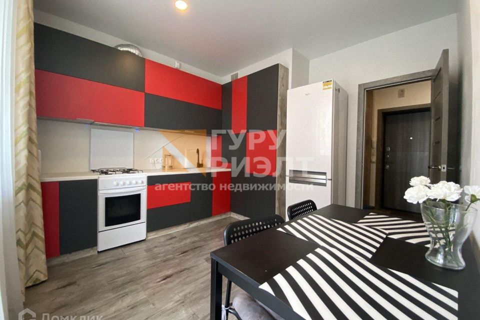 Сдаётся 1-комнатная квартира, 40 м²