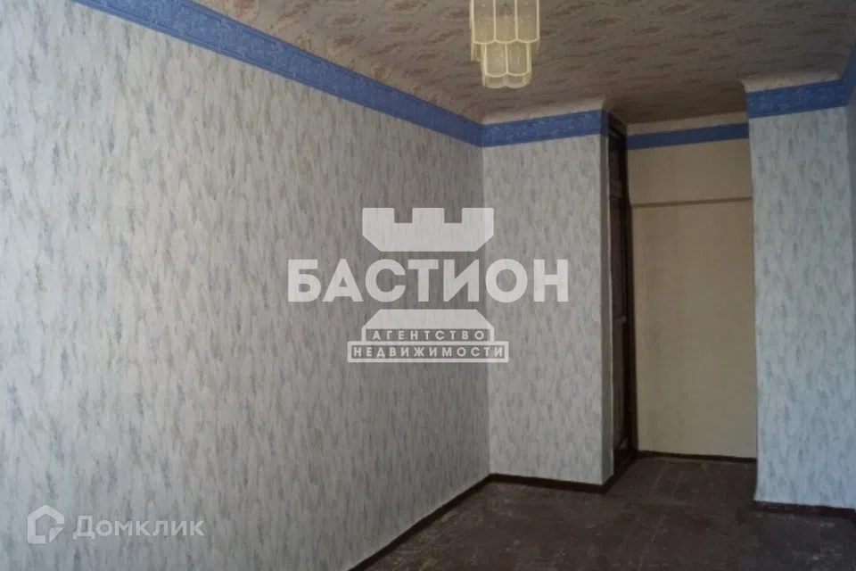 Продаётся комната в 2-комн. квартире, 30 м²