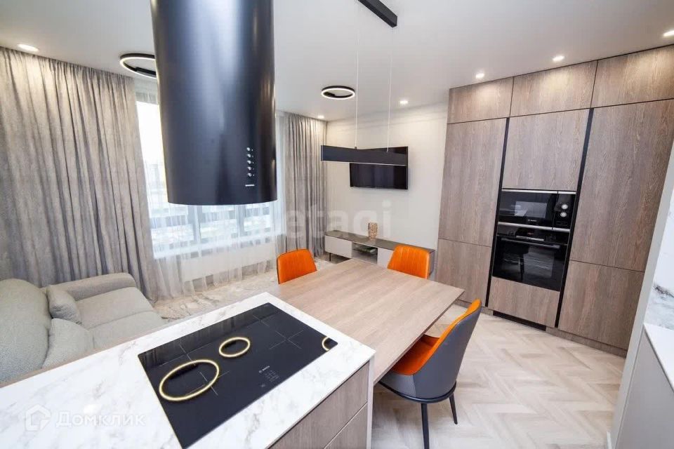 Продаётся 2-комнатная квартира, 64.8 м²
