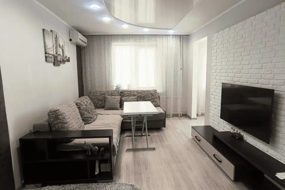 Продаётся 3-комнатная квартира, 62.2 м²
