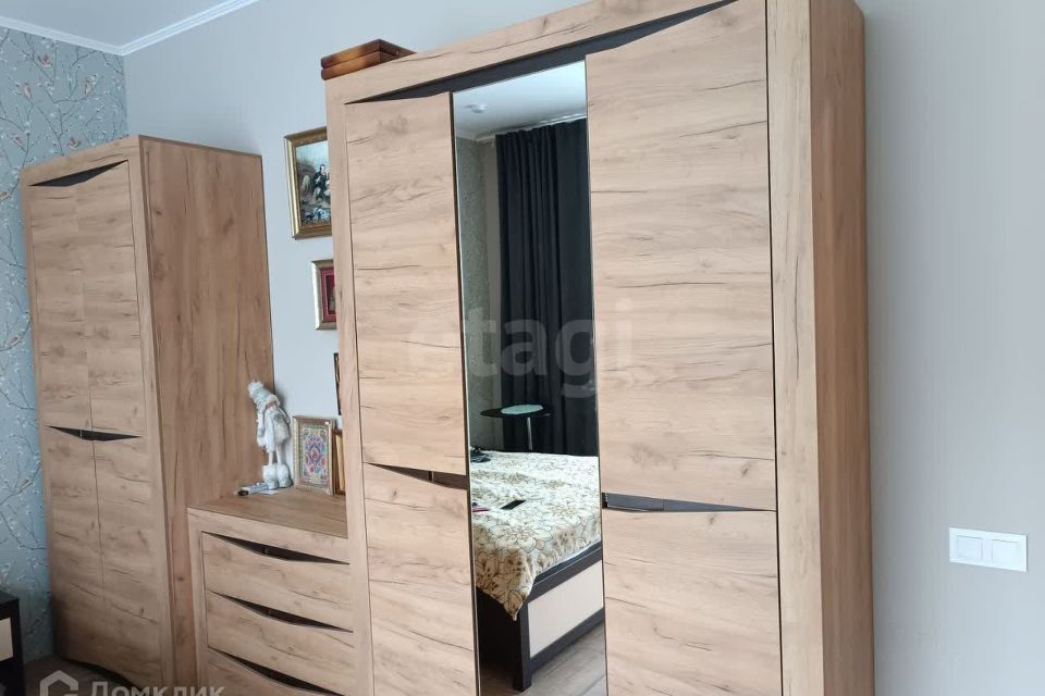 Продаётся 1-комнатная квартира, 43 м²