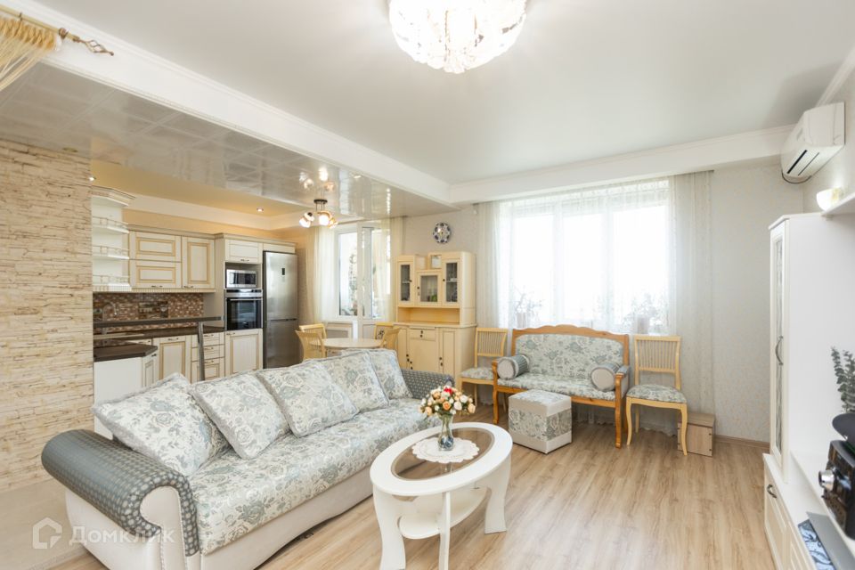 Продаётся 3-комнатная квартира, 80.1 м²