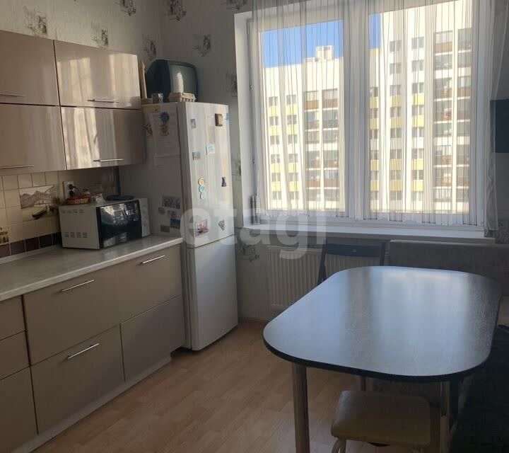 Продаётся 3-комнатная квартира, 77 м²