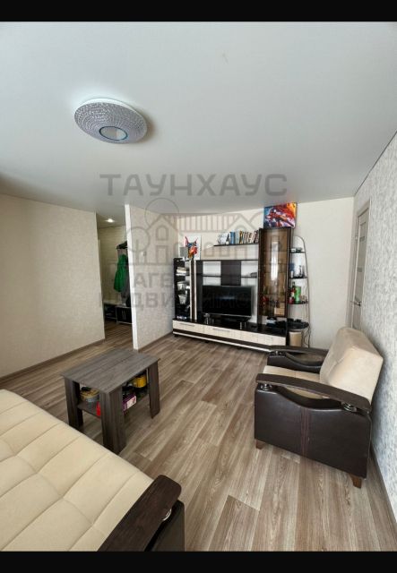 Продаётся 2-комнатная квартира, 43 м²