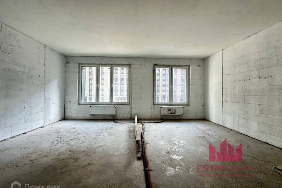 Продаётся 1-комнатная квартира, 43 м²